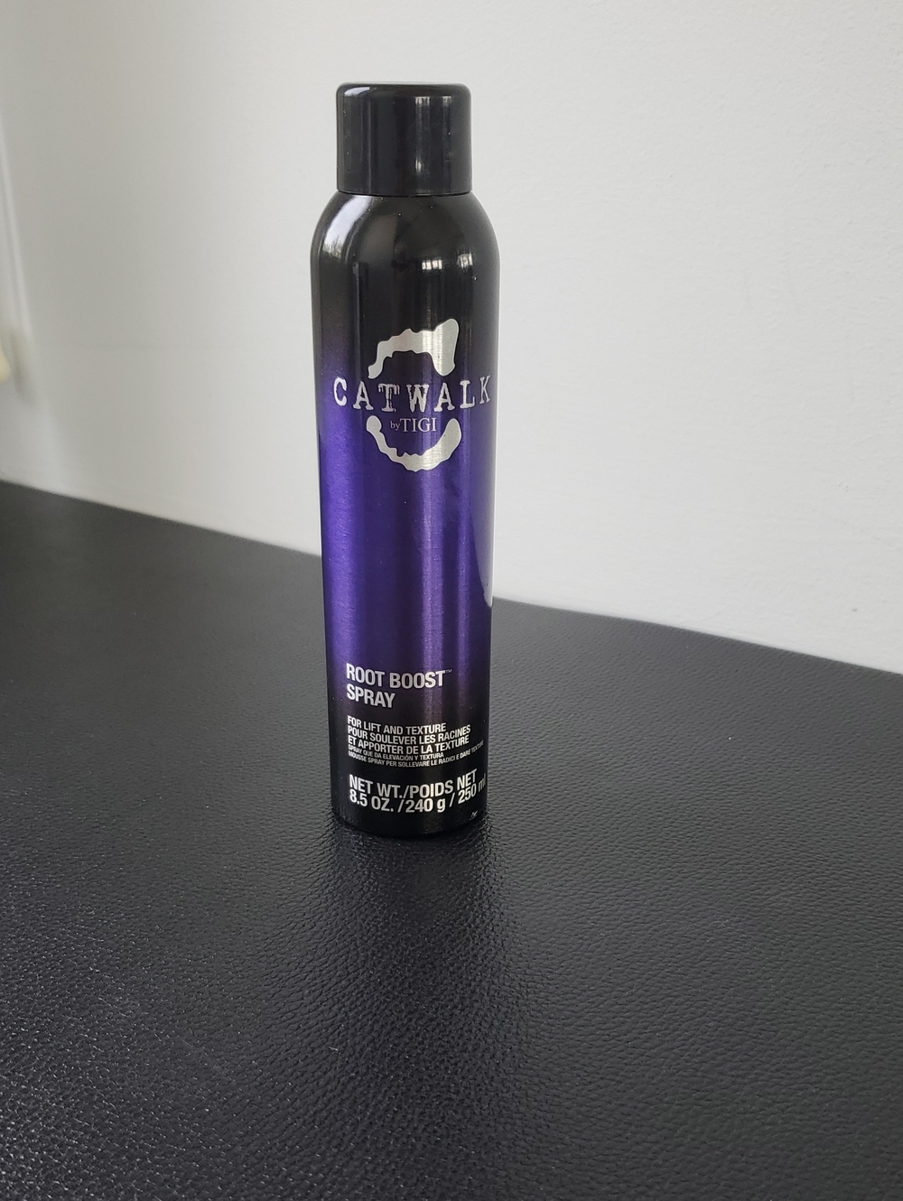 TIGI Catwalk Root Boost Spray - Purple and Black